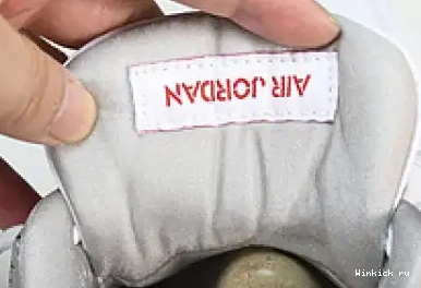“WHITE 4 AIR OREO” JORDAN 0429